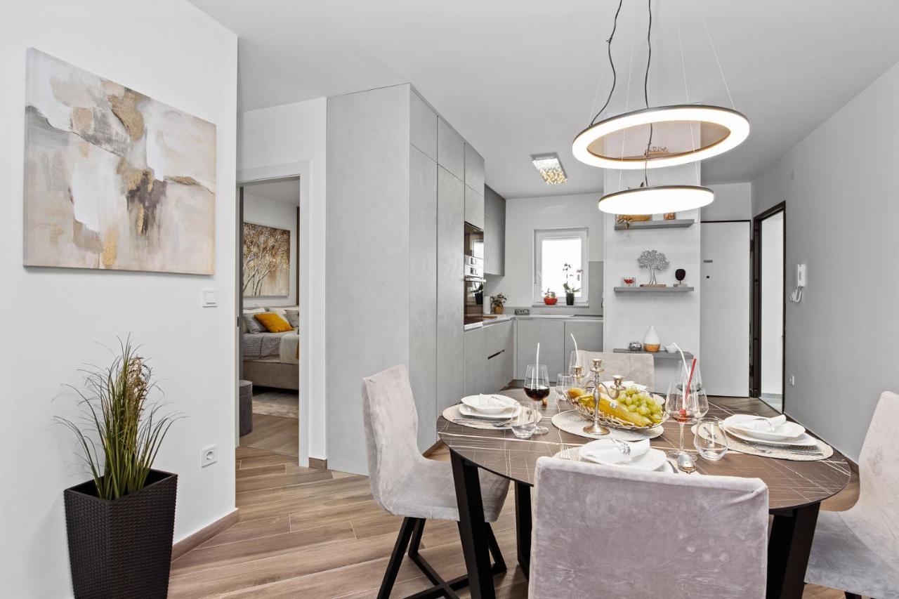 Apartment Leone Medulin Eksteriør bilde