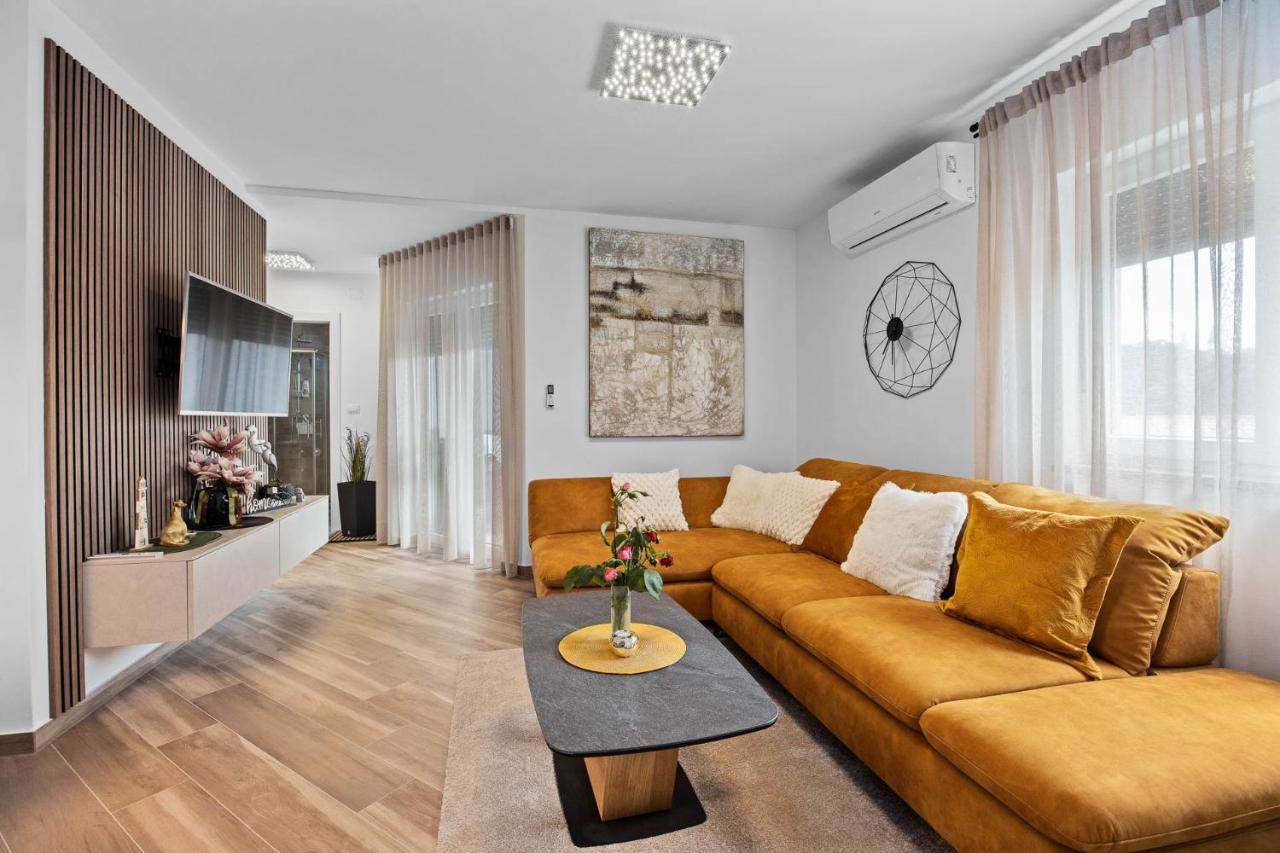 Apartment Leone Medulin Eksteriør bilde