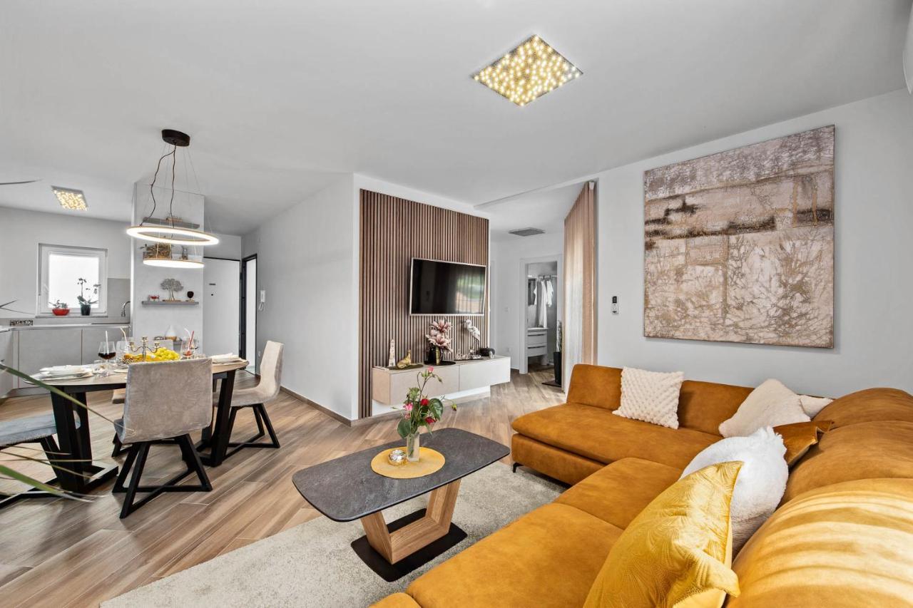 Apartment Leone Medulin Eksteriør bilde